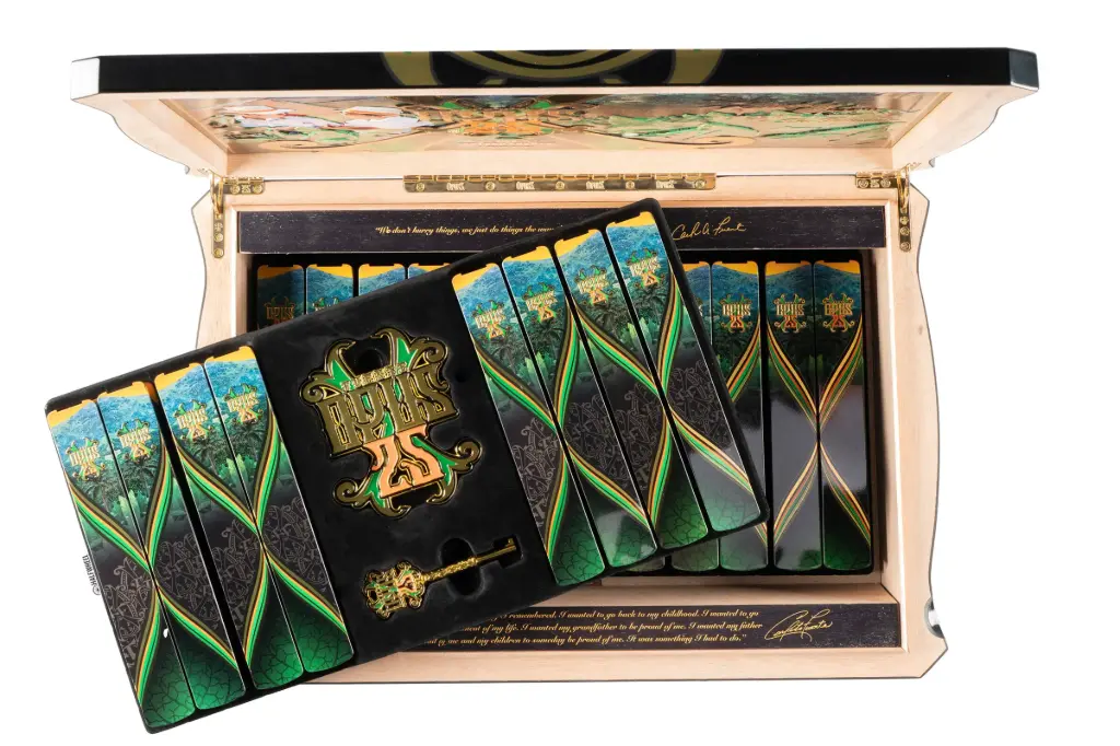 ARTURO FUENTES OPUS X 25 ANIVERSARIO